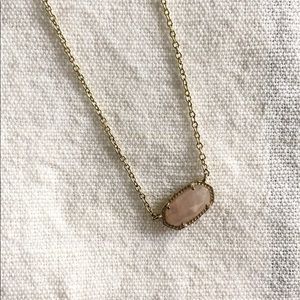 Kendra Scott Elisa pendant necklace—rose quartz